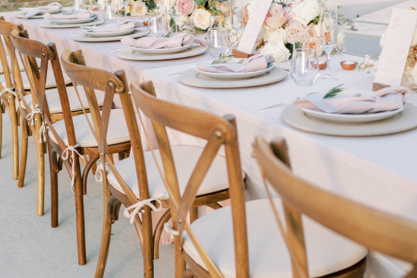 Crossback wedding chair collectie meubellijnen